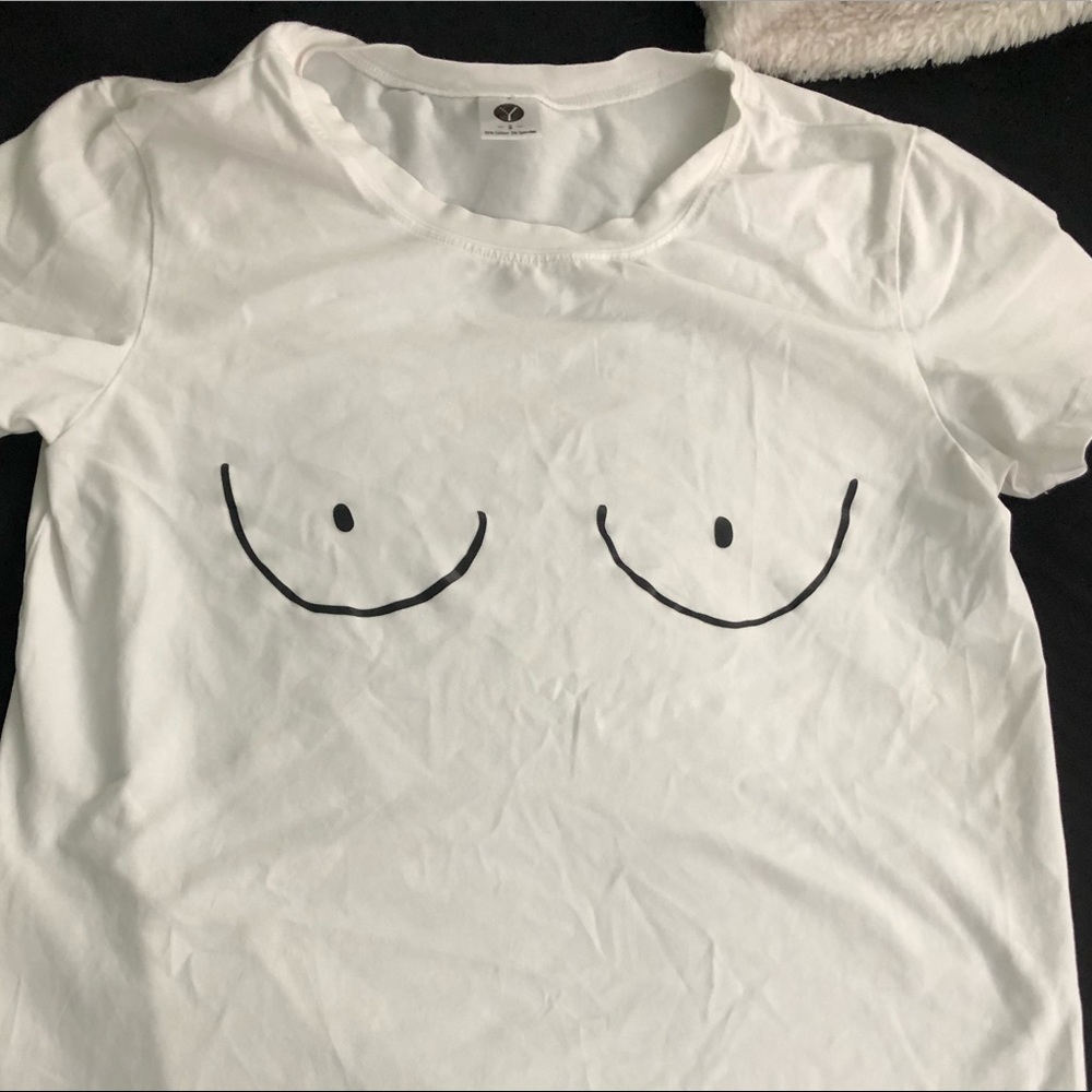 Cheeky white T-shirt with boob detail